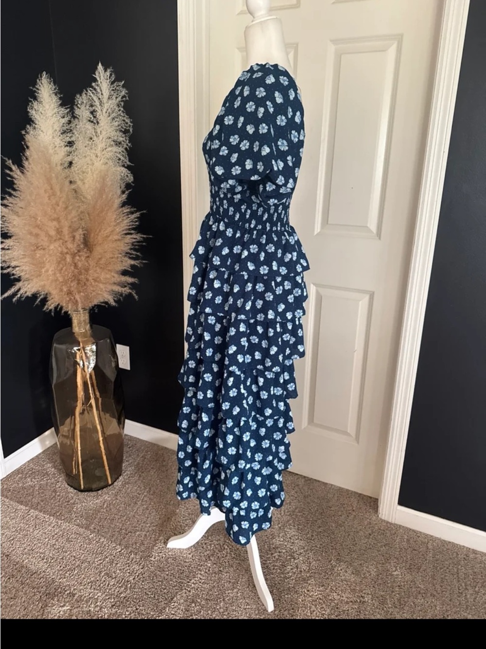 Crystal Doll Cottagecore Blue & White Floral Smocked Tiered Dress size Large - Picture 7 of 12